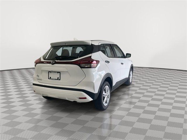 Certified 2025 Nissan Kicks Play S w/ Interior Electronics Package image 11