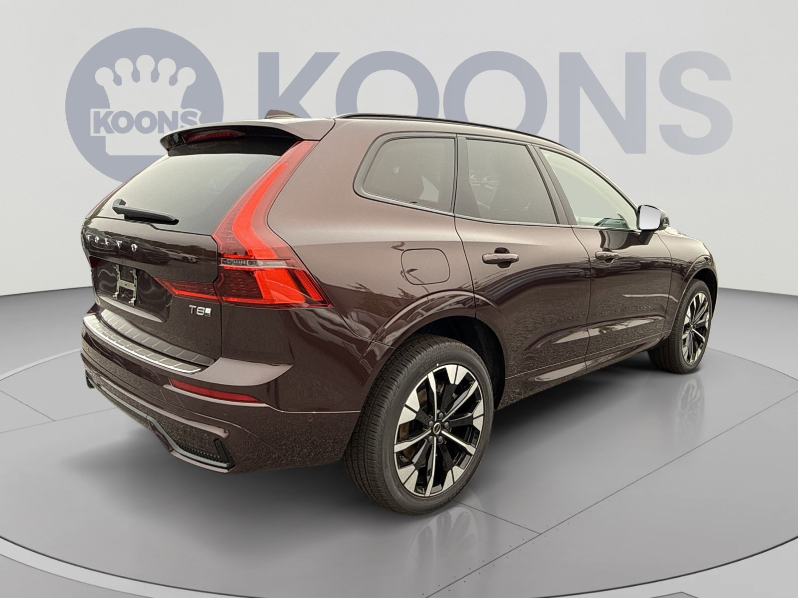 New 2026 Volvo XC60 T8 Plus w/ Protection Package Premier AWD/4WD image 7