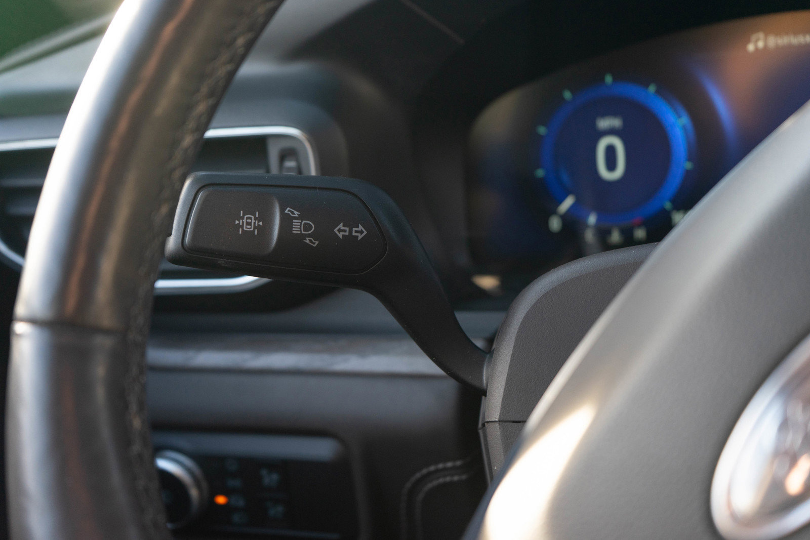 Used 2020 Ford Explorer Platinum image 20