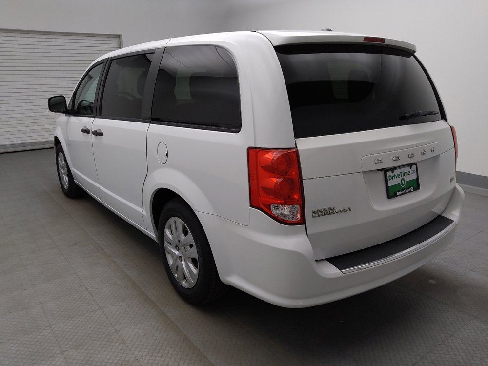 Used 2019 Dodge Grand Caravan SE w/ UConnect Hands-Free Group FWD image 5