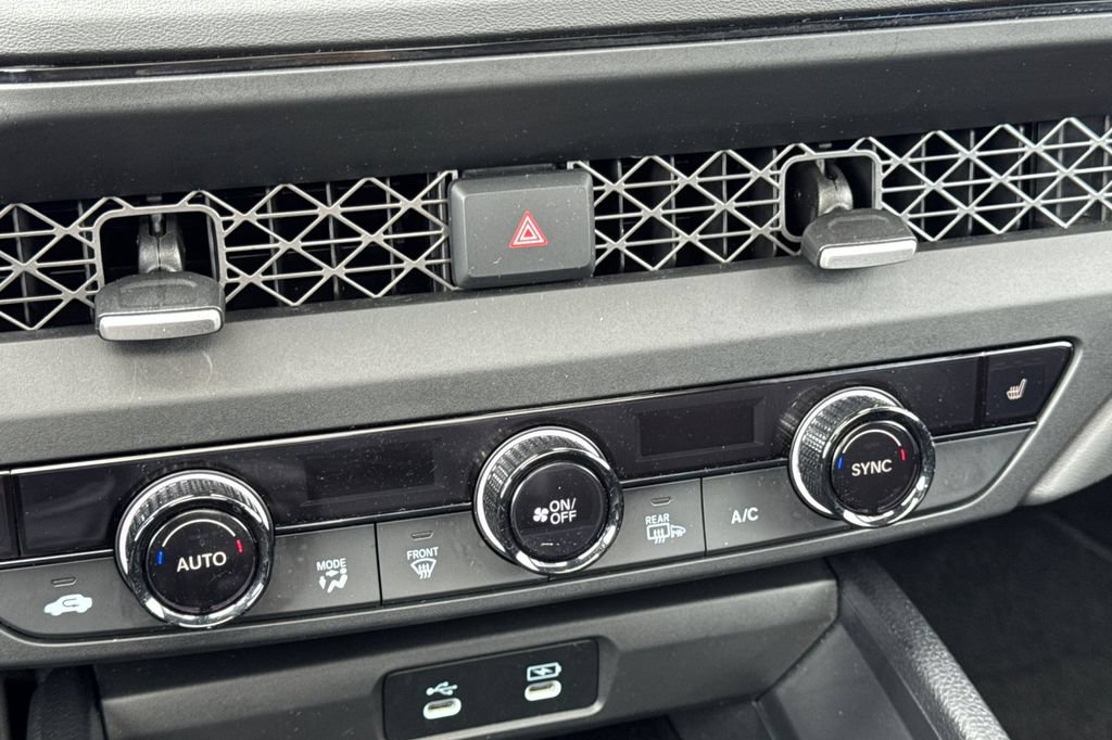 Certified 2025 Honda Accord SE image 24