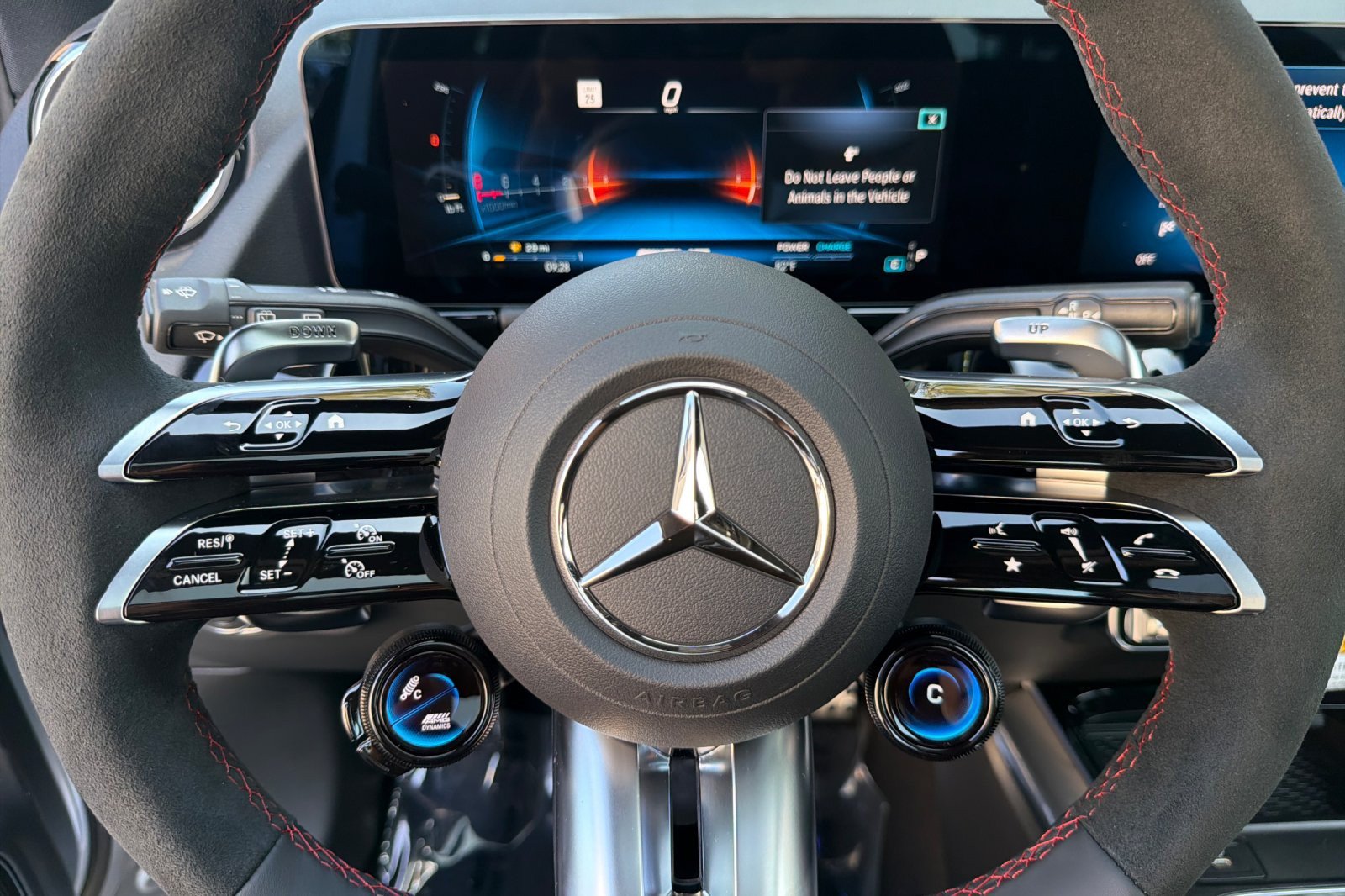 New 2026 Mercedes-Benz GLA 35 AMG 4MATIC image 21