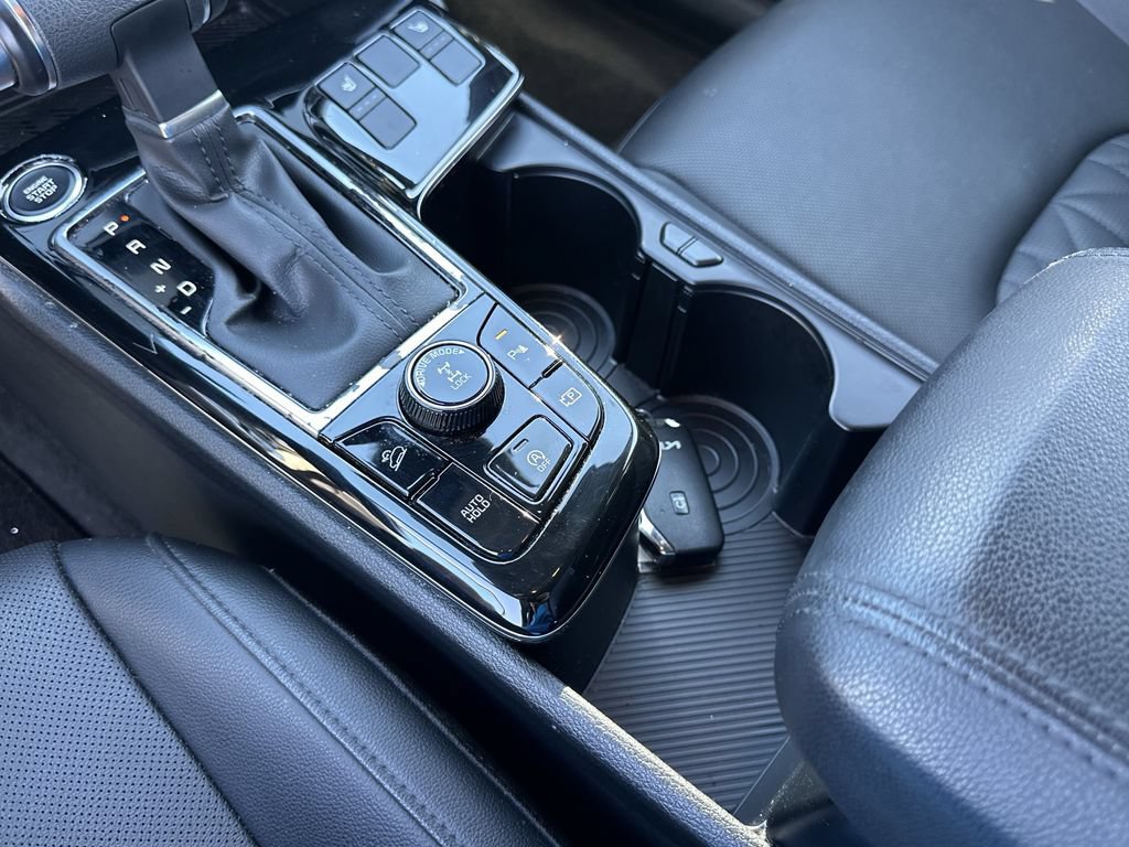 Certified 2025 Kia Sportage X-Line AWD/4WD image 28