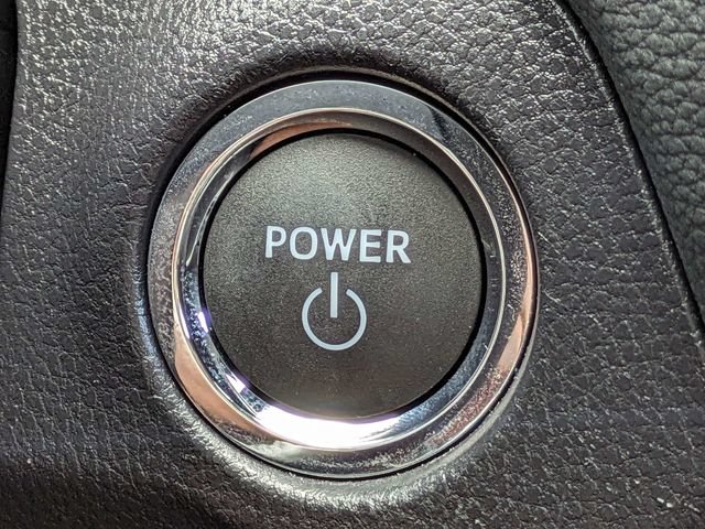 Used 2024 Toyota RAV4 XSE AWD/4WD image 32