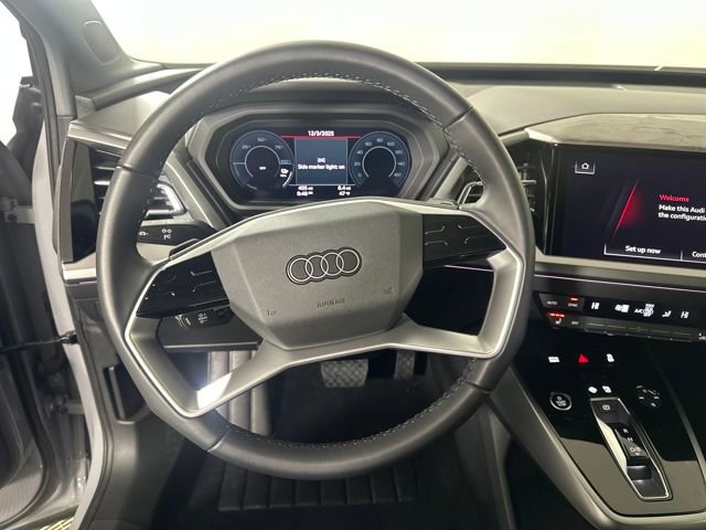 Used 2024 Audi Q4 e-tron Premium Plus w/ Premium Plus image 14
