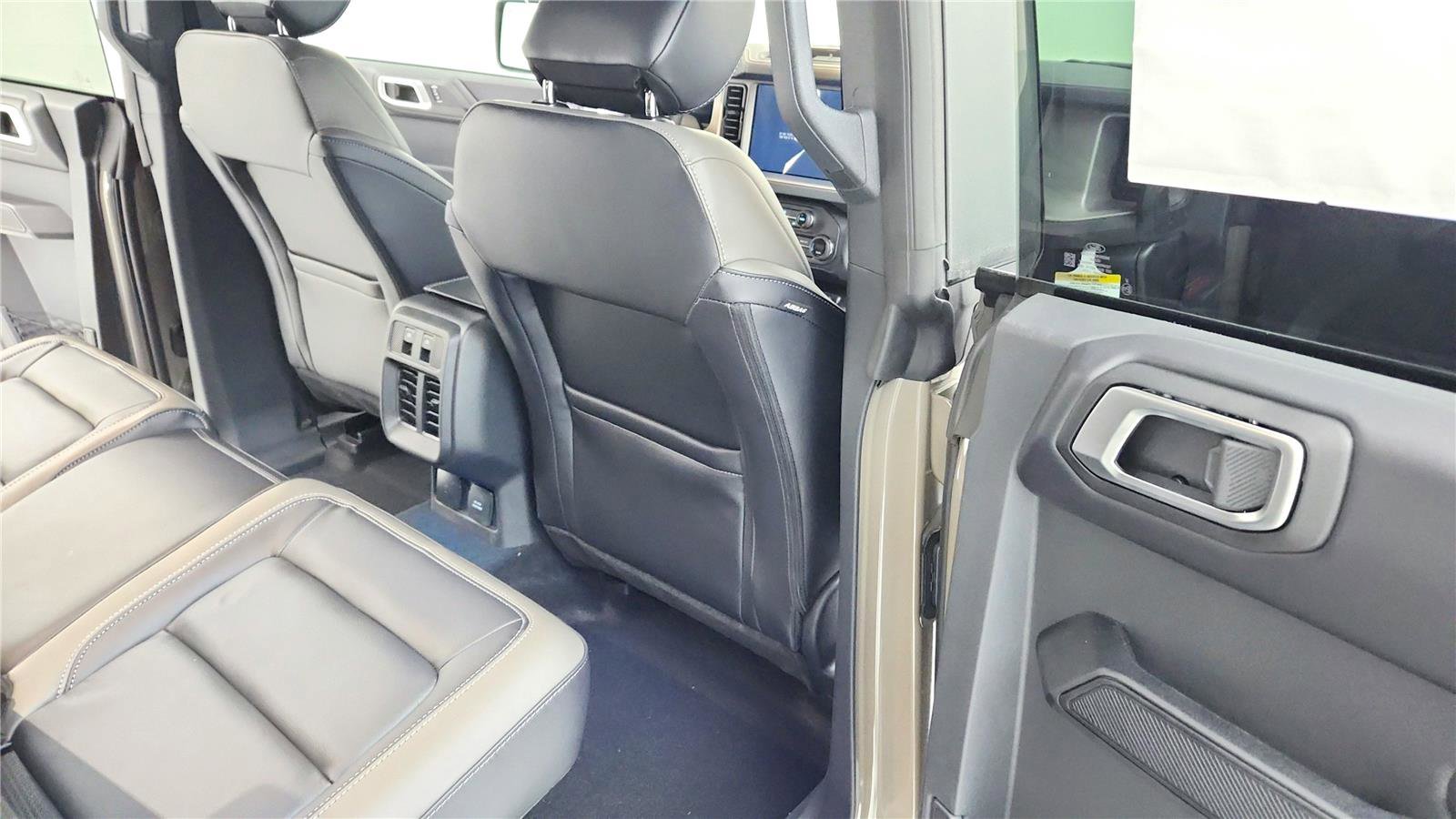 New 2026 Ford Bronco Outer Banks image 22