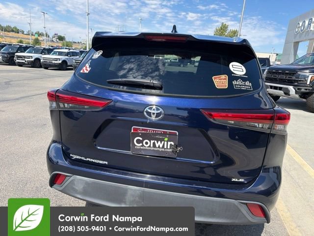 Used 2020 Toyota Highlander XLE FWD image 8
