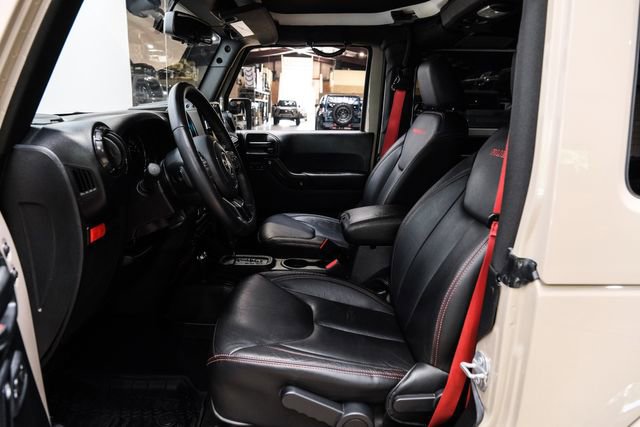 Used 2017 Jeep Wrangler Rubicon AWD/4WD image 16
