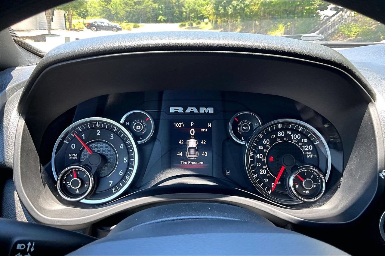 Certified 2025 RAM 1500 Tradesman AWD/4WD image 10