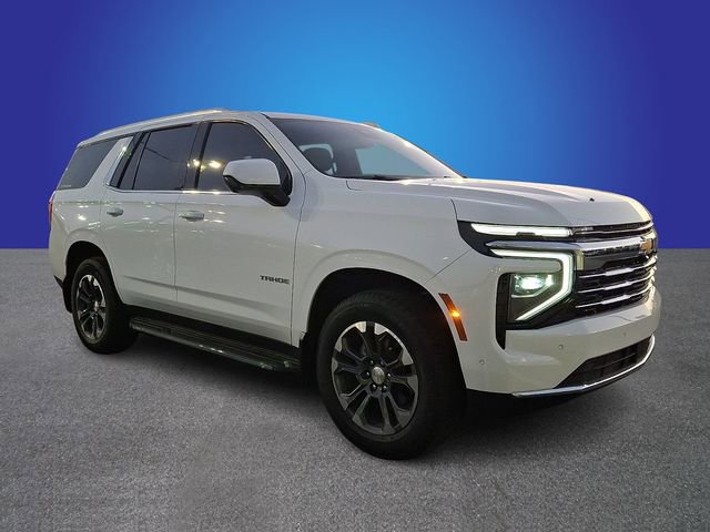 Used 2025 Chevrolet Tahoe LT RWD image 3