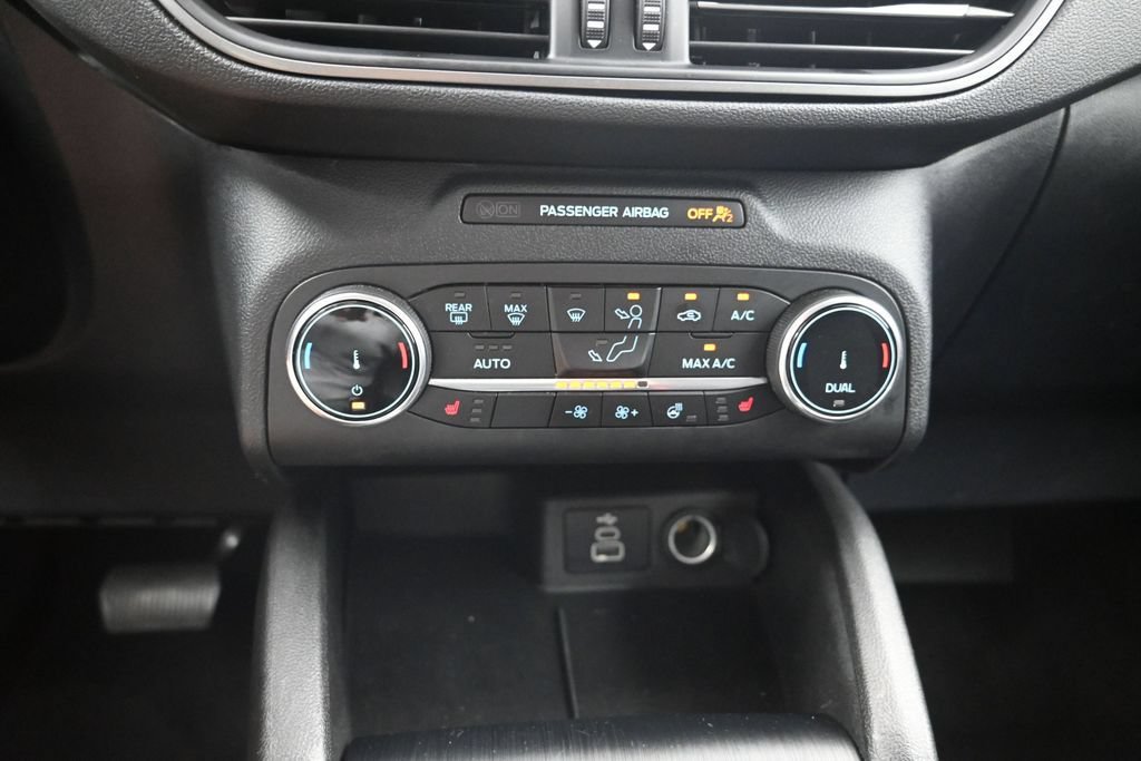 Used 2024 Ford Escape Active AWD/4WD image 17