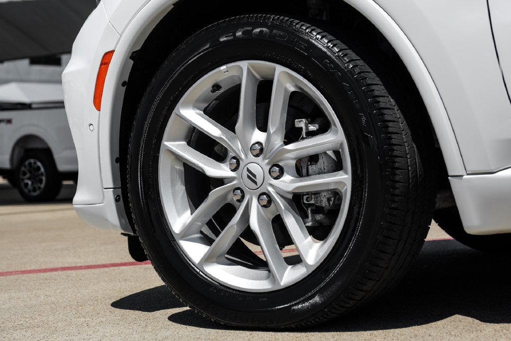 Used 2025 Dodge Durango R/T AWD/4WD image 59