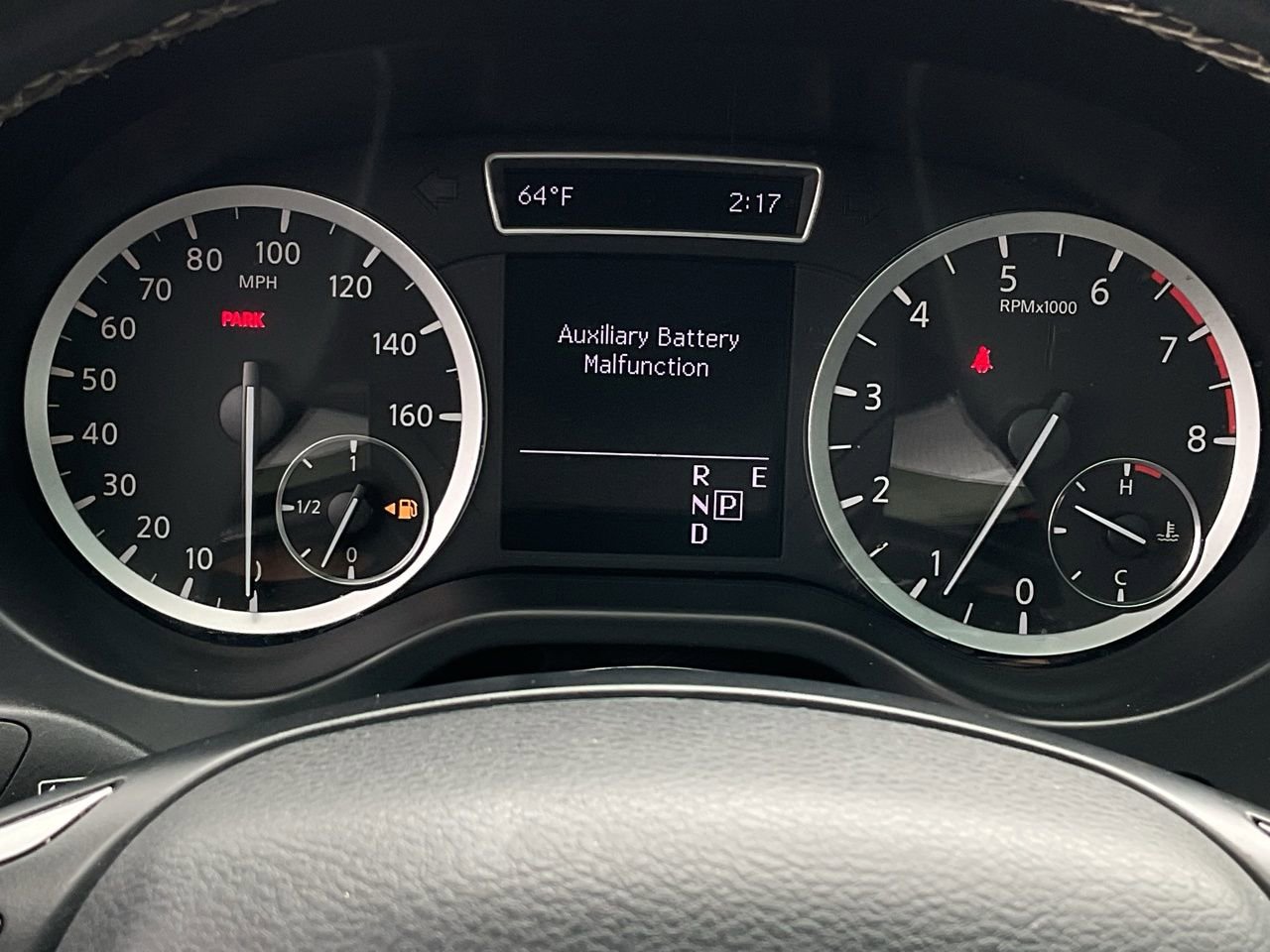 Used 2018 INFINITI QX30 image 25