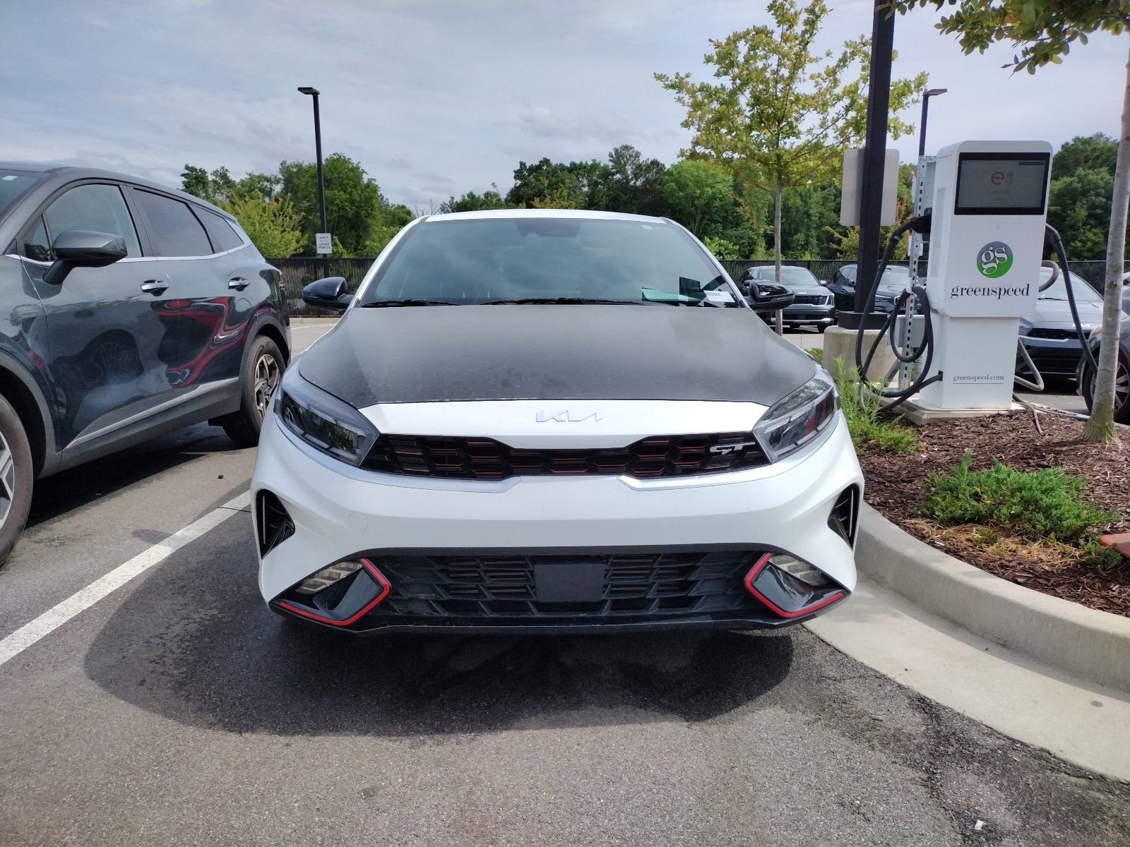 Used 2024 Kia Forte GT FWD image 2