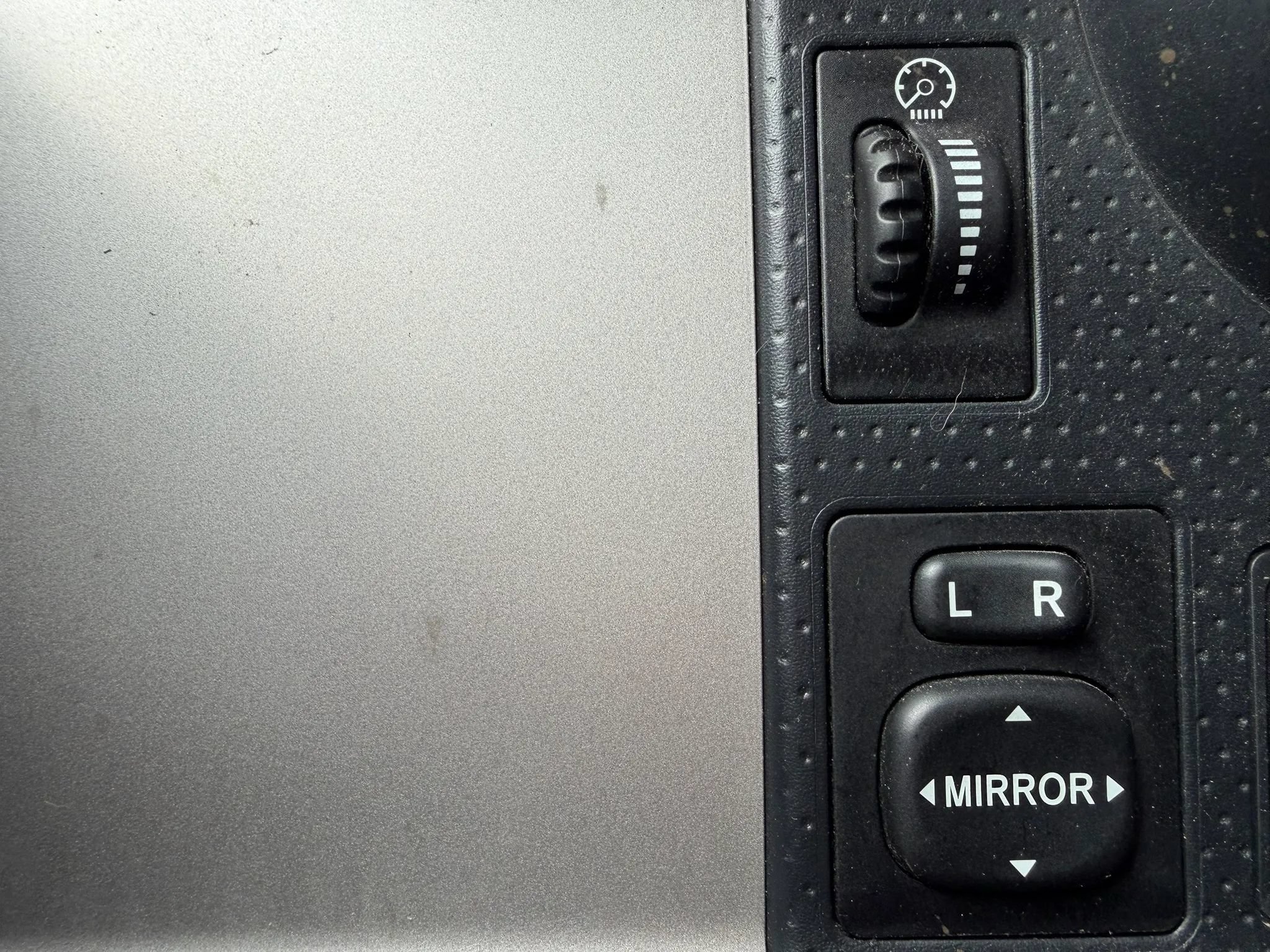 Used 2007 Toyota FJ Cruiser 4WD image 19