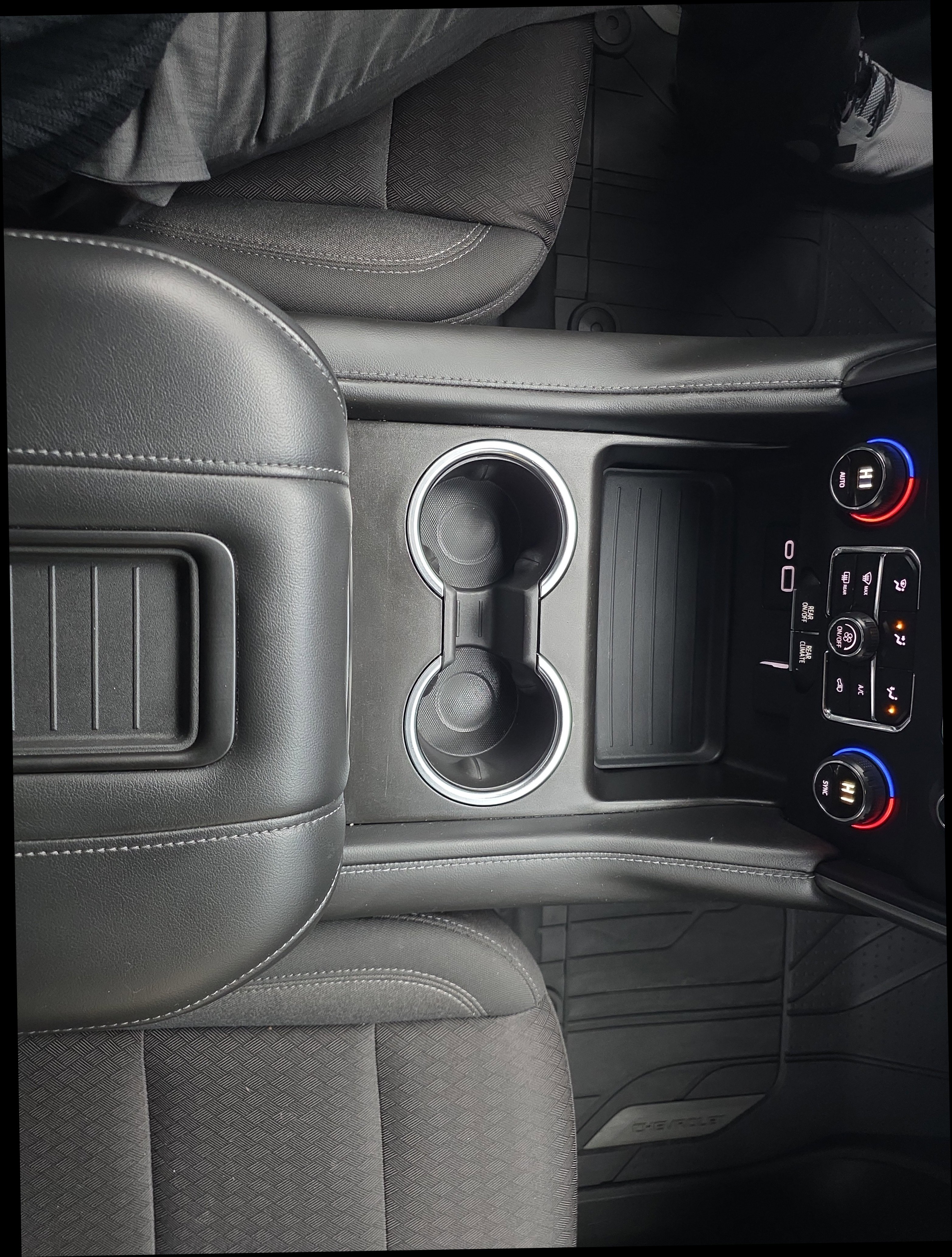 Used 2024 Chevrolet Tahoe LS image 22