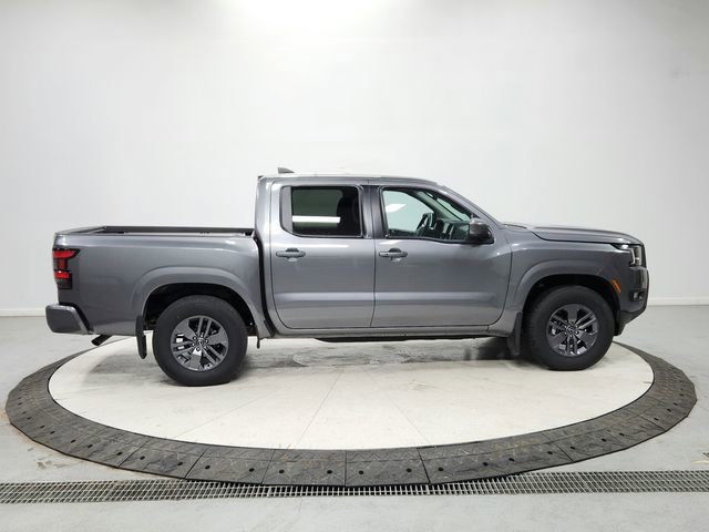 Used 2025 Nissan Frontier SV w/ SV Convenience Package RWD image 8