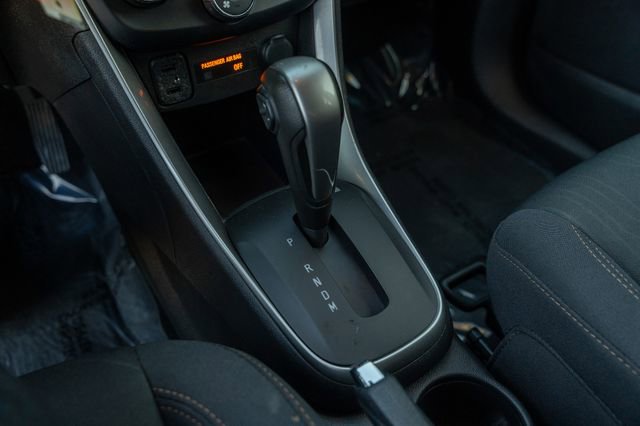 Used 2020 Chevrolet Trax LT image 28