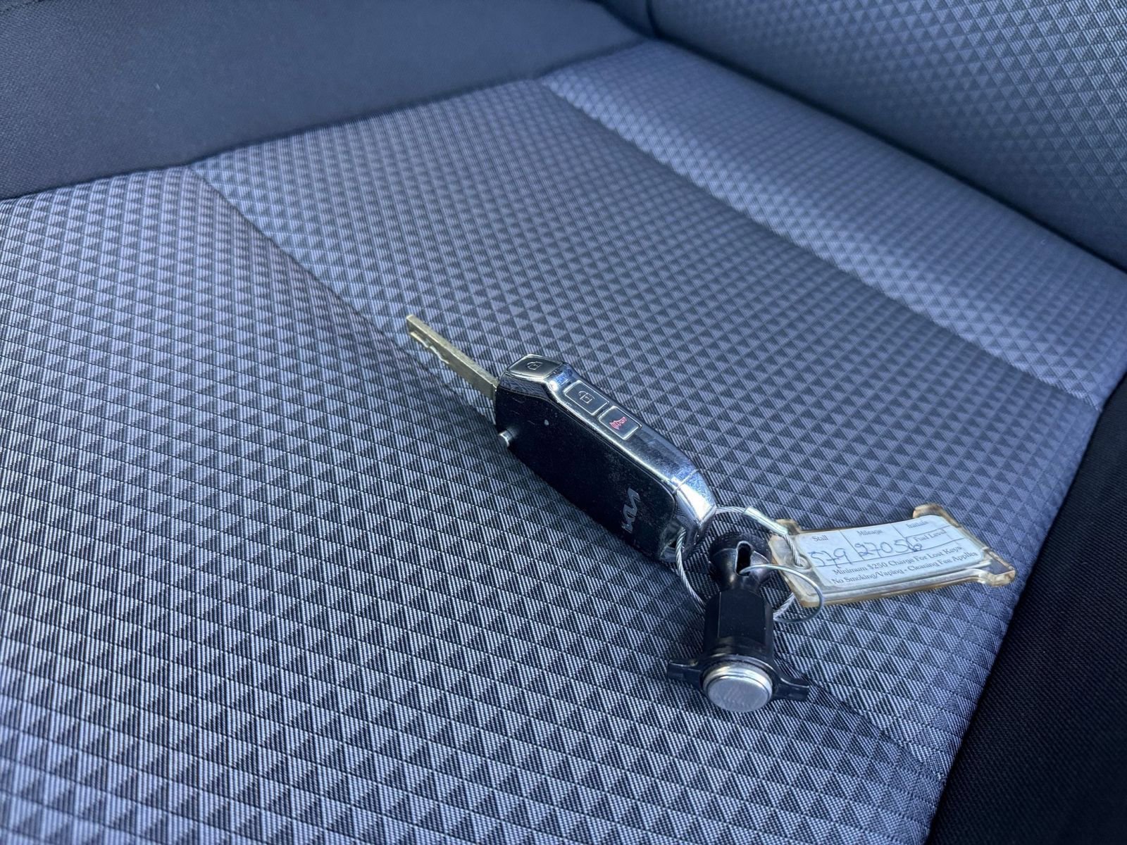 Used 2025 Kia Soul LX w/ LX Technology Package image 21