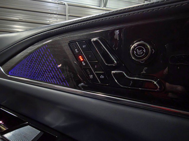 Used 2025 Cadillac Escalade IQ Luxury 2 w/ LPO, Premium Carpet Package image 35