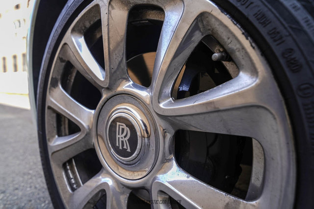 Used 2017 Rolls-Royce Wraith RWD image 63