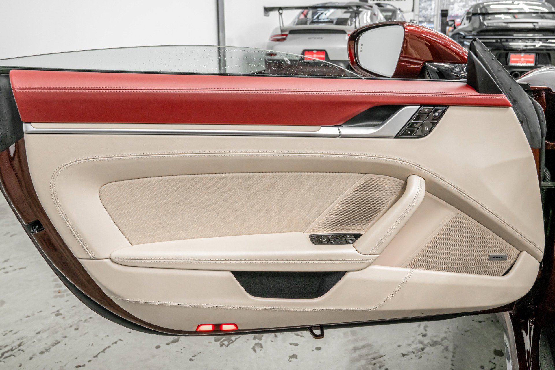 Used 2021 Porsche 911 Targa 4S Heritage Design image 38