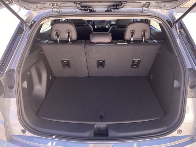 New 2027 Chevrolet Bolt RS w/ Technology Package FWD image 36