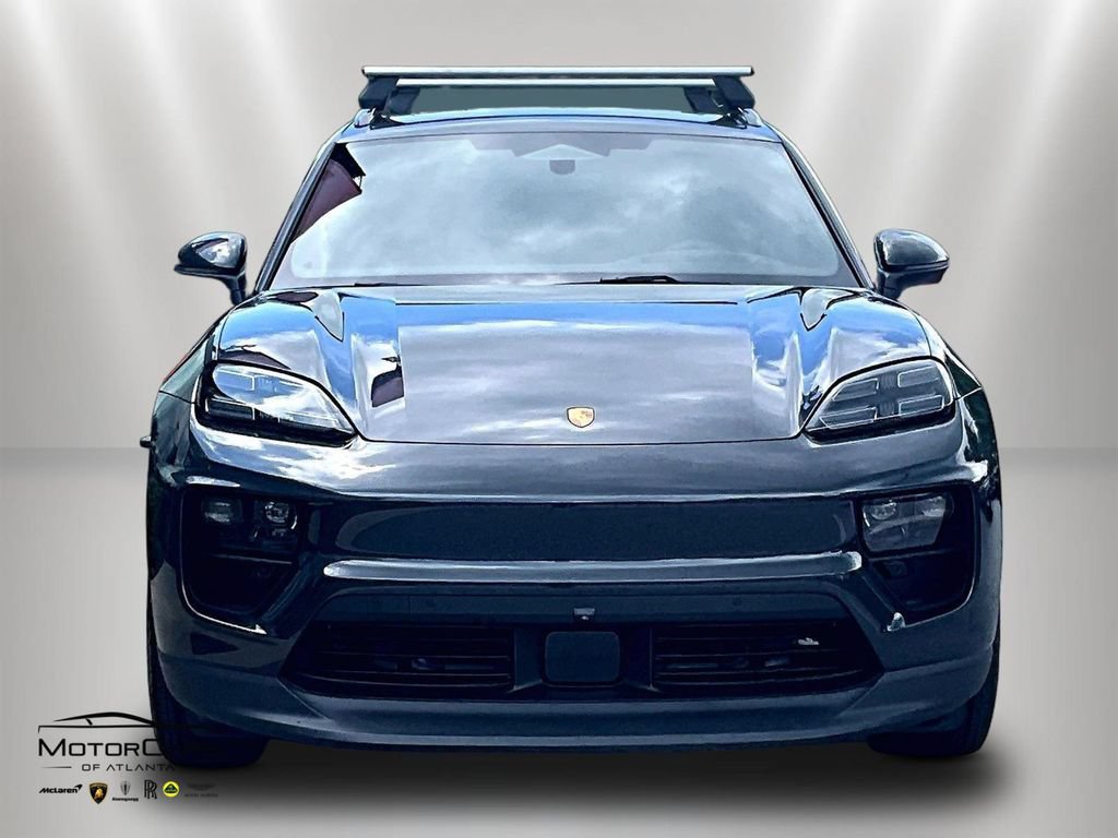 Used 2026 Porsche Macan Electric RWD image 3
