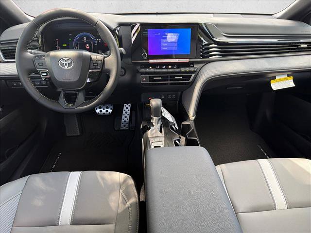 Used 2026 Toyota Camry SE FWD image 22
