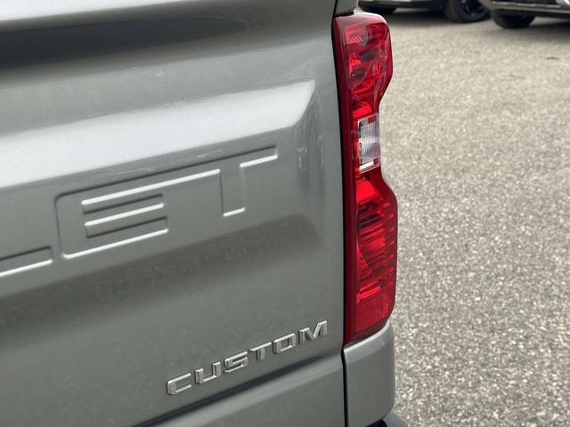 Used 2023 Chevrolet Silverado 1500 Custom image 28