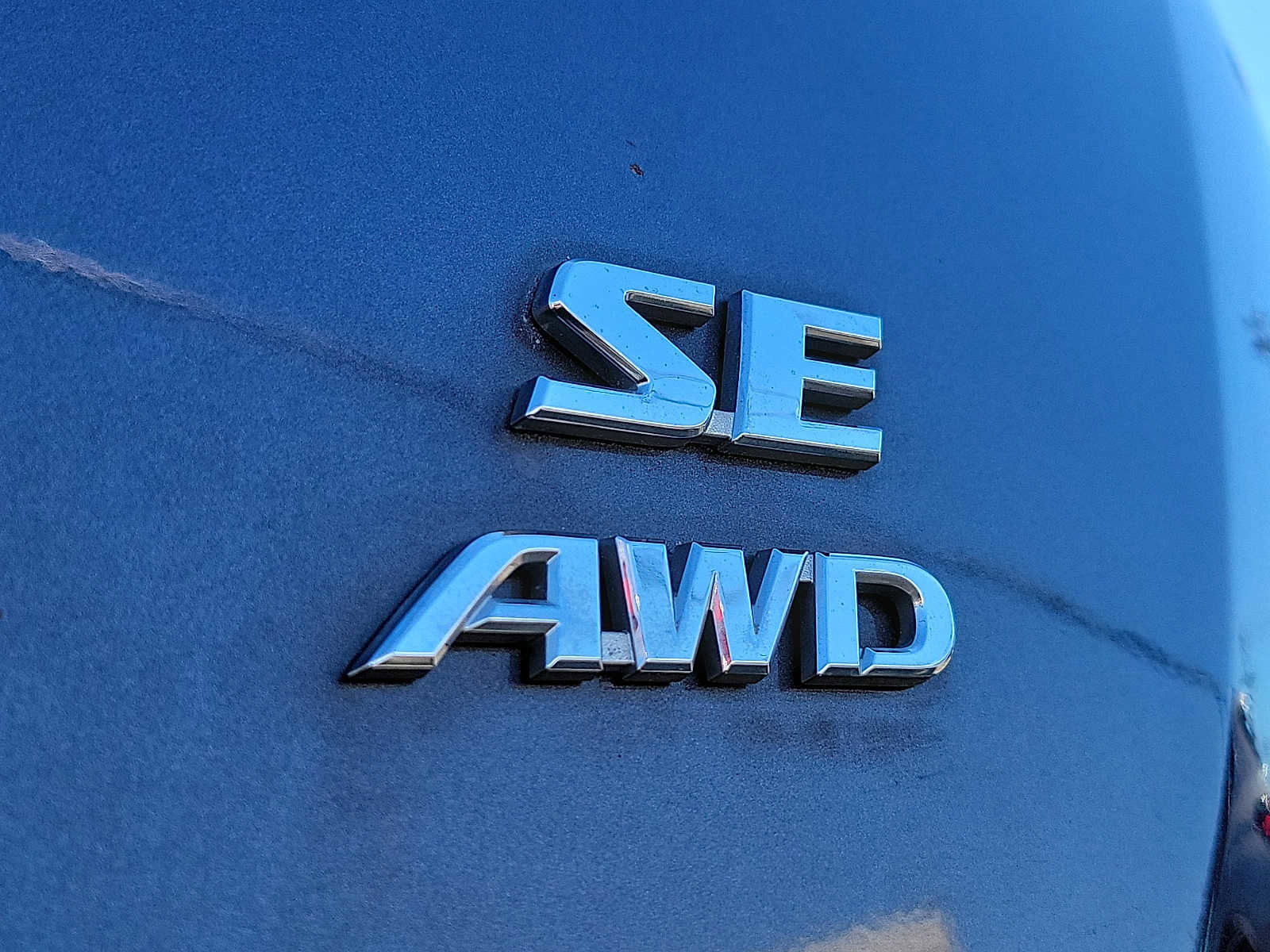 Used 2017 Toyota RAV4 SE image 32