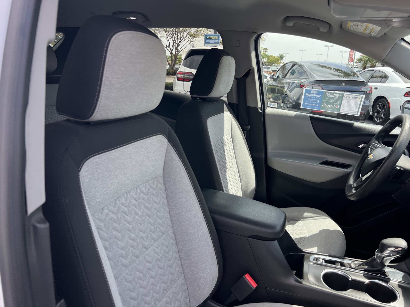 Used 2023 Chevrolet Equinox LS w/ LS Convenience Package FWD image 30