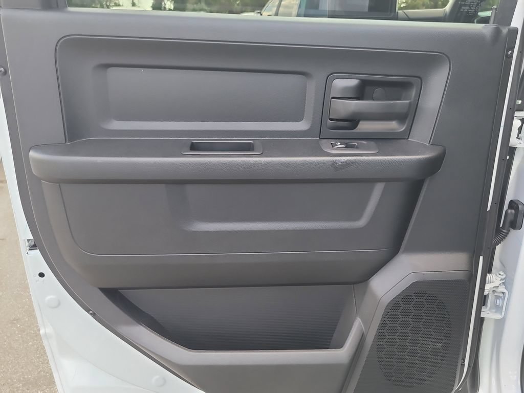 New 2026 RAM 5500 Tradesman AWD/4WD image 9
