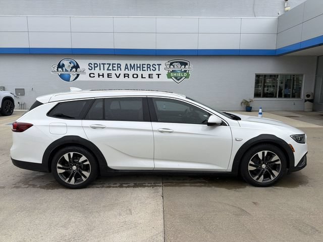 Used 2019 Buick Regal Essence w/ Sights and Sounds Package AWD/4WD image 11