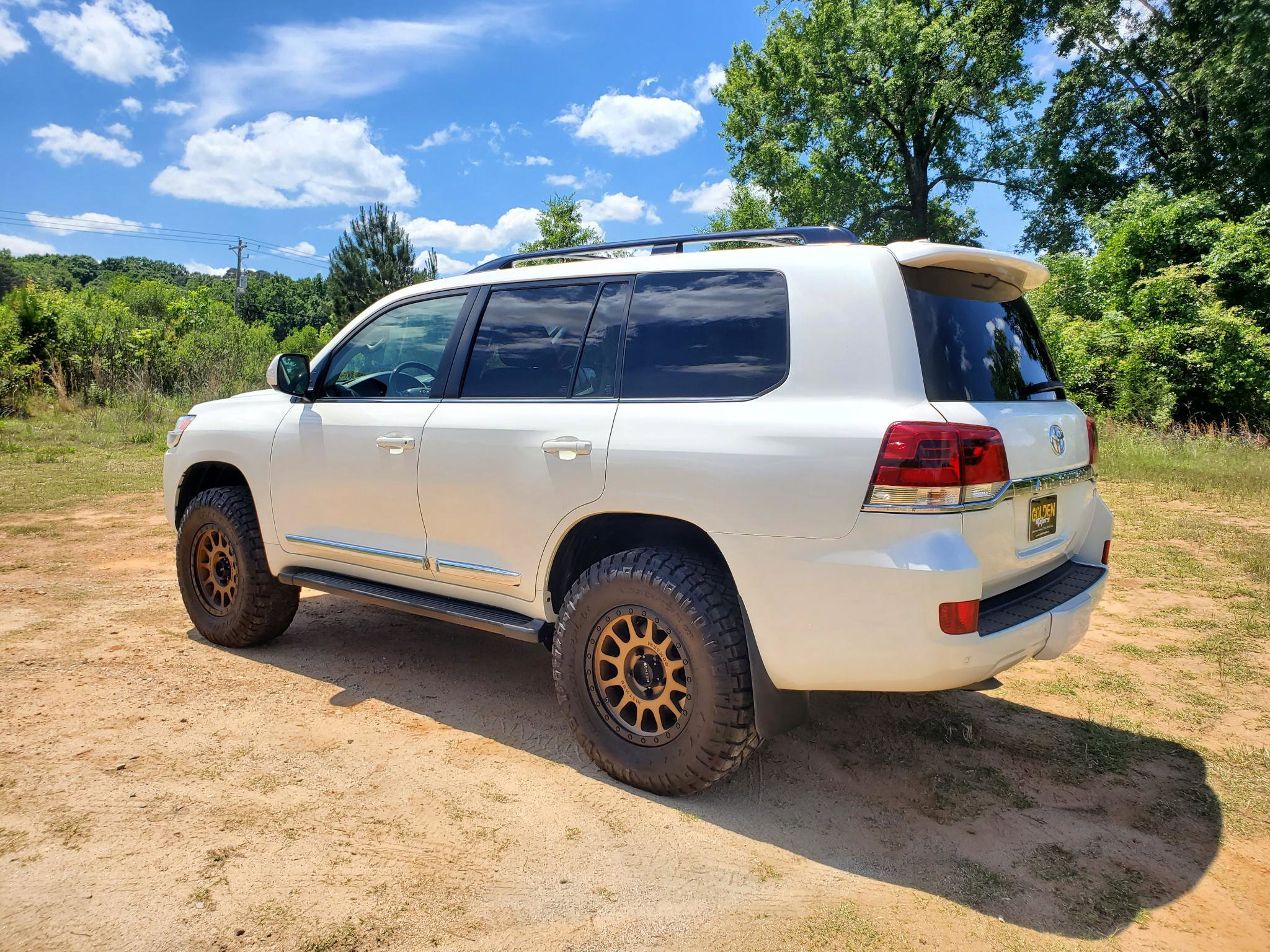 Used 2019 Toyota Land Cruiser w/ Preferred Accessory Package AWD/4WD image 5