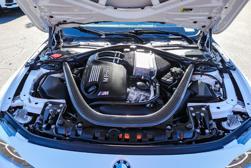 Used 2020 BMW M4 Coupe w/ Competition Package RWD image 24