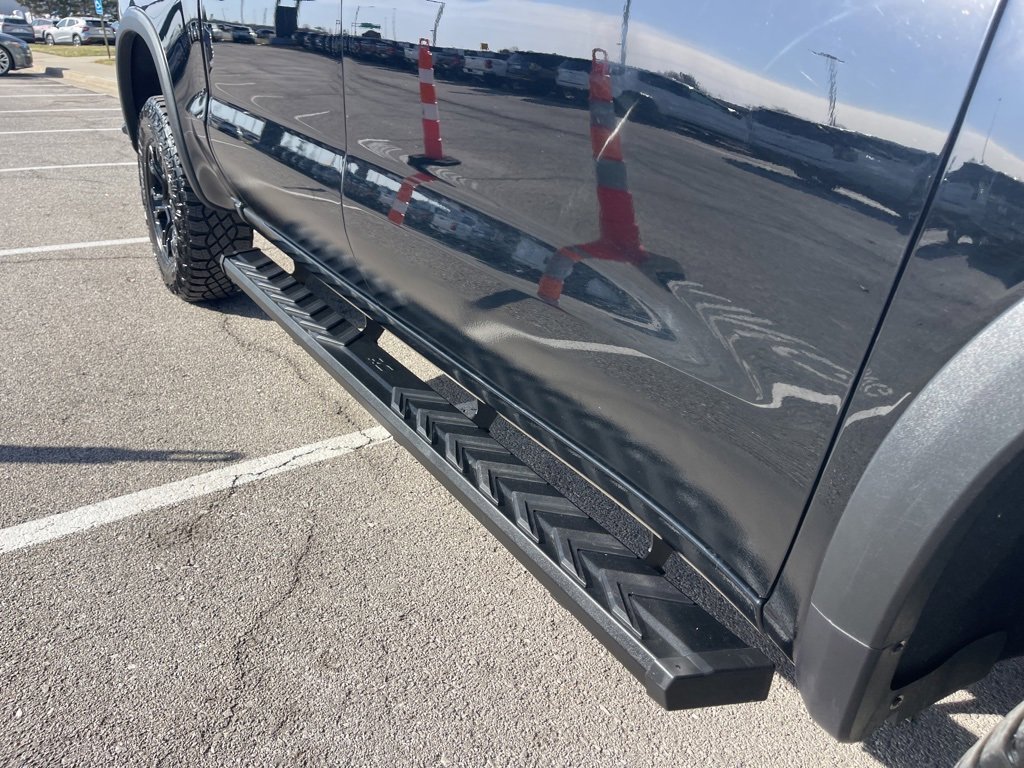 Certified 2024 Chevrolet Silverado 1500 ZR2 w/ Technology Package image 13