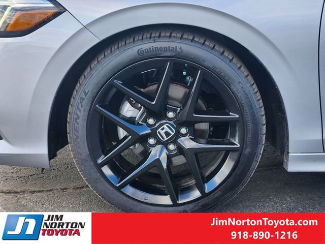 Used 2023 Honda Civic Sport image 13