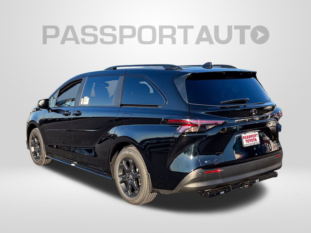 New 2026 Toyota Sienna XLE Woodland Edition image 3