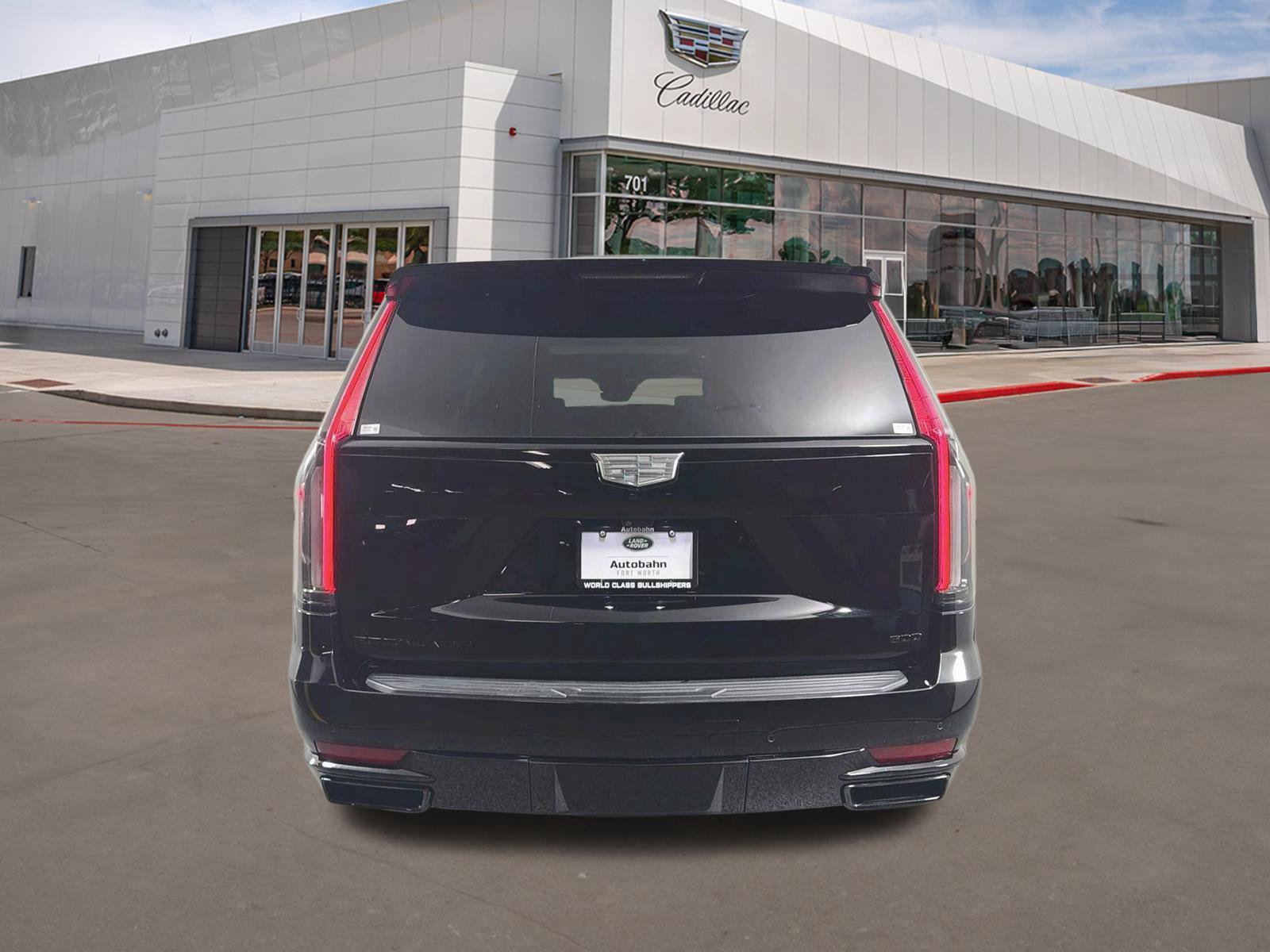 Certified 2024 Cadillac Escalade ESV Sport Platinum w/ LPO, ONYX Package AWD/4WD image 6