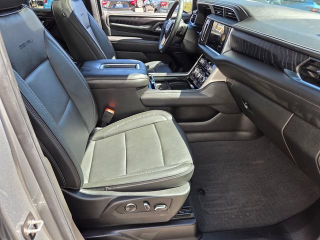 Certified 2023 GMC Yukon Denali w/ LPO, Floor Liner Package AWD/4WD image 16
