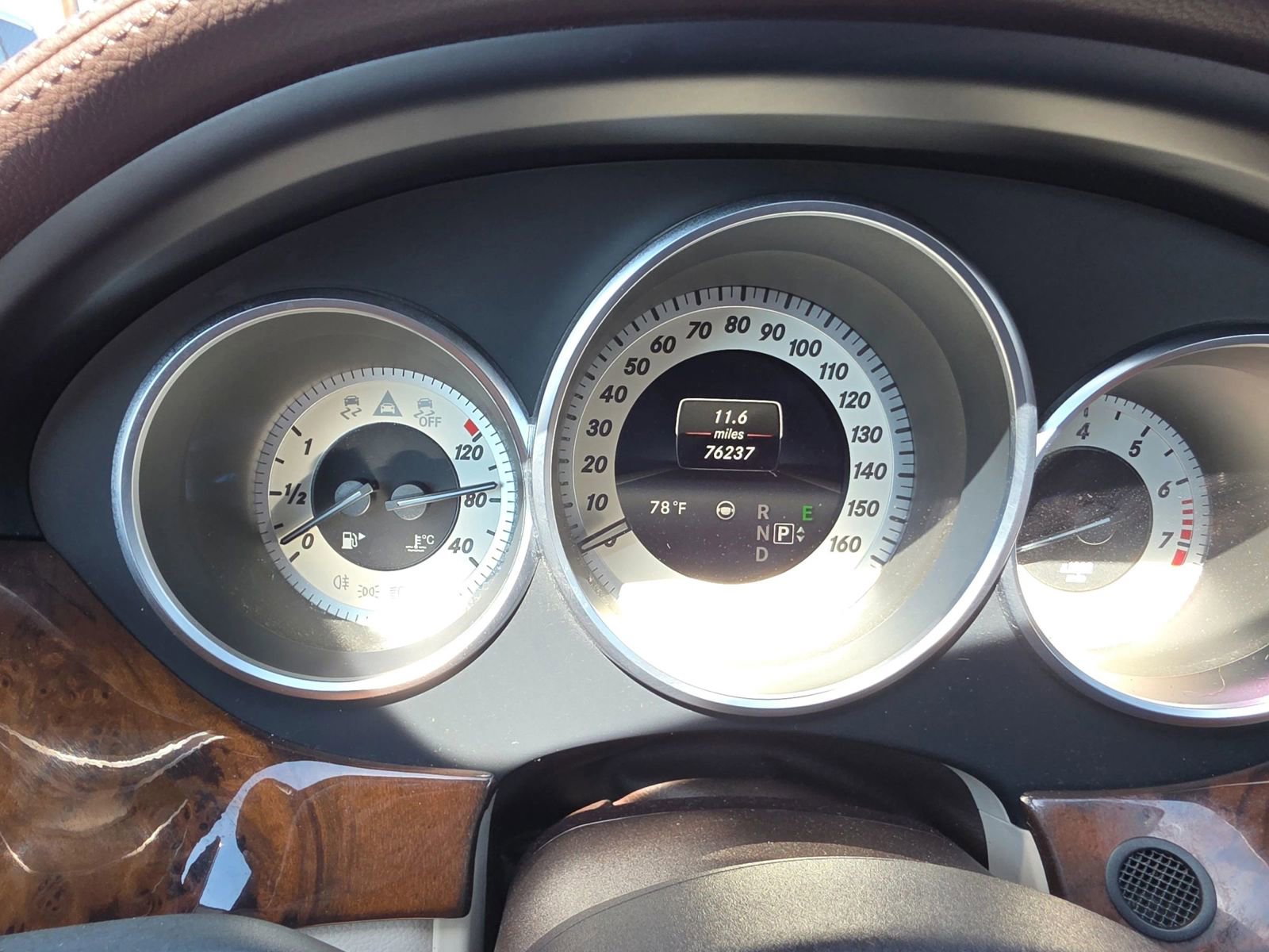 Used 2015 Mercedes-Benz CLS 400 w/ Premium 2 Package image 28