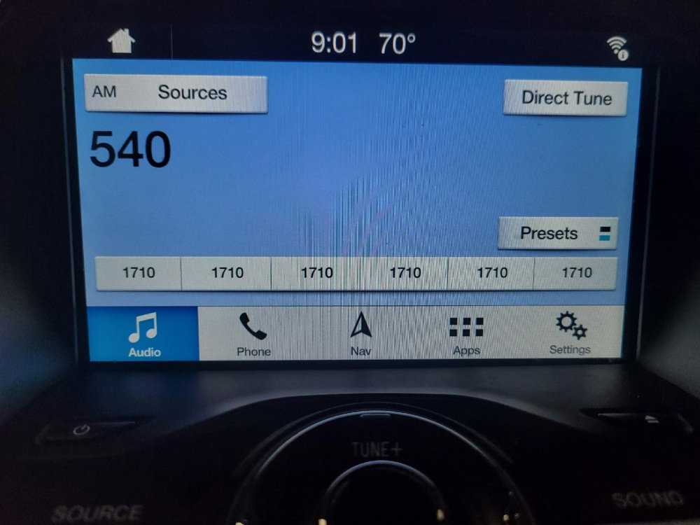 Used 2017 Ford Escape Titanium image 25