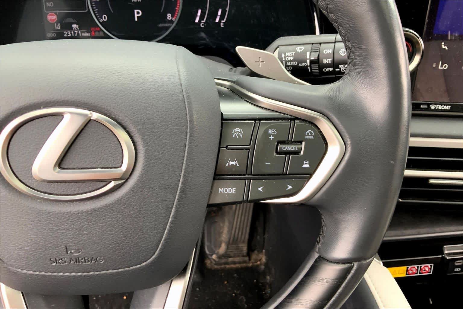 Used 2024 Lexus RX 350 Premium w/ Cold Area Package AWD/4WD image 25