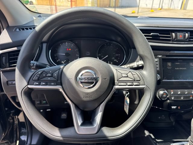 Used 2021 Nissan Rogue Sport S AWD/4WD image 18
