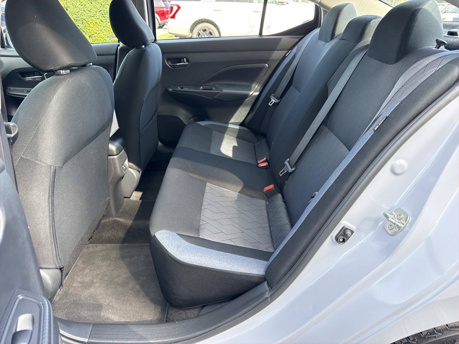Used 2025 Nissan Versa SV FWD image 28