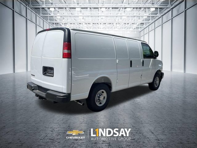 New 2026 Chevrolet Express 2500 w/ Driver Convenience Package RWD image 8