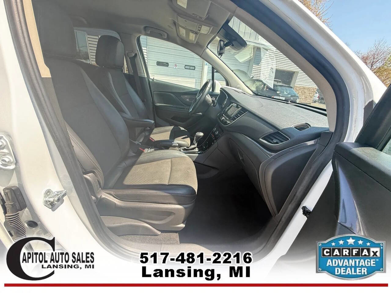 Used 2021 Buick Encore Preferred AWD/4WD image 18