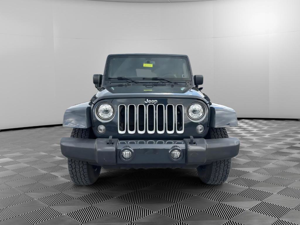 Used 2017 Jeep Wrangler Unlimited Sahara w/ Max Tow Package AWD/4WD image 7