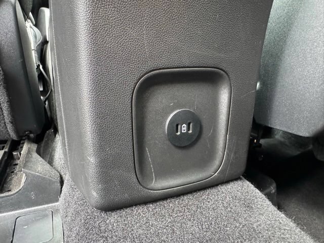 Used 2025 Ford Escape Active AWD/4WD image 47
